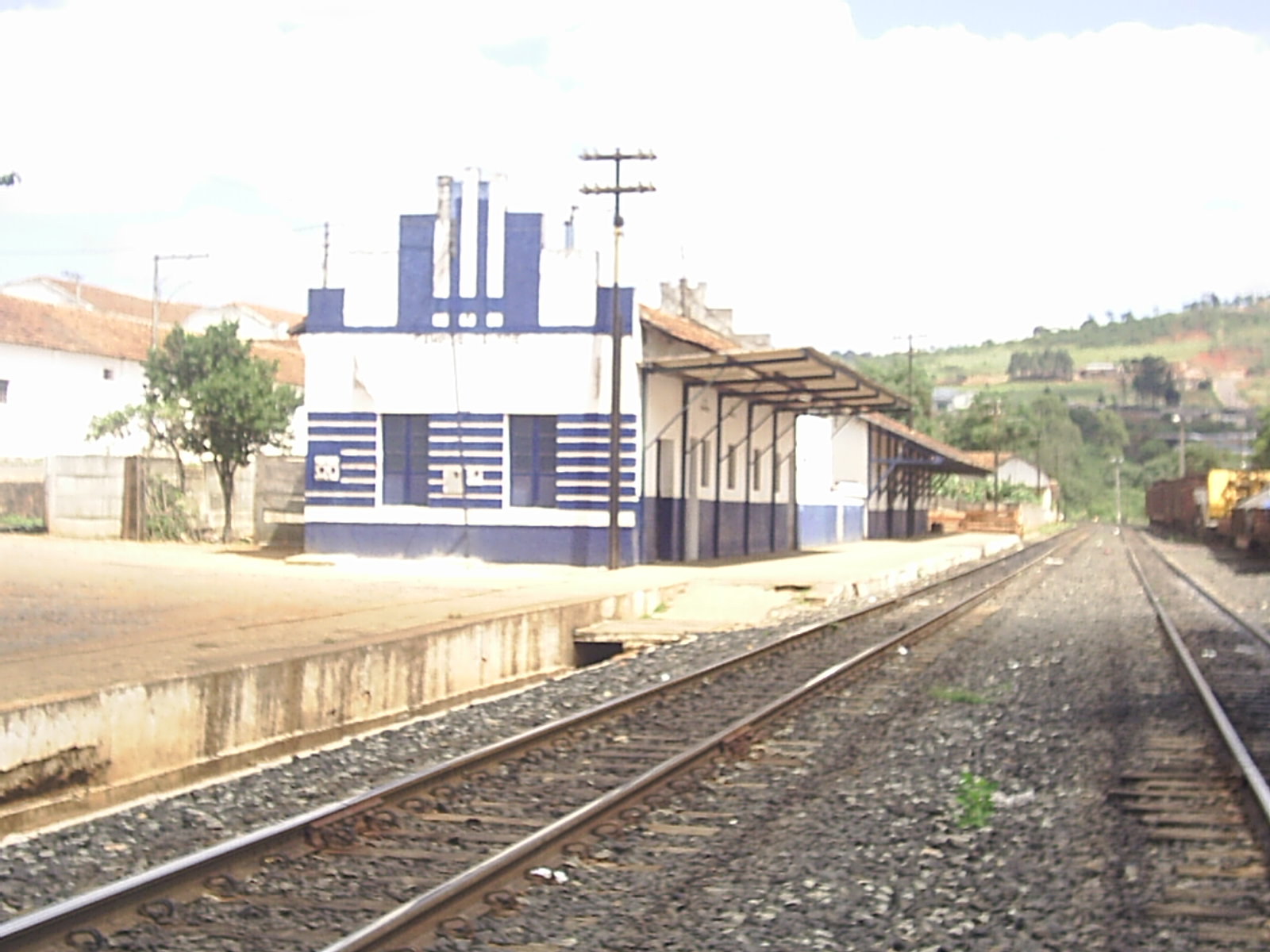 Estação Ferroviária de Campos Altos - Década de 90.jpg