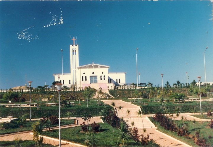 Igreja São Sebastião - Década de 80.JPEG
