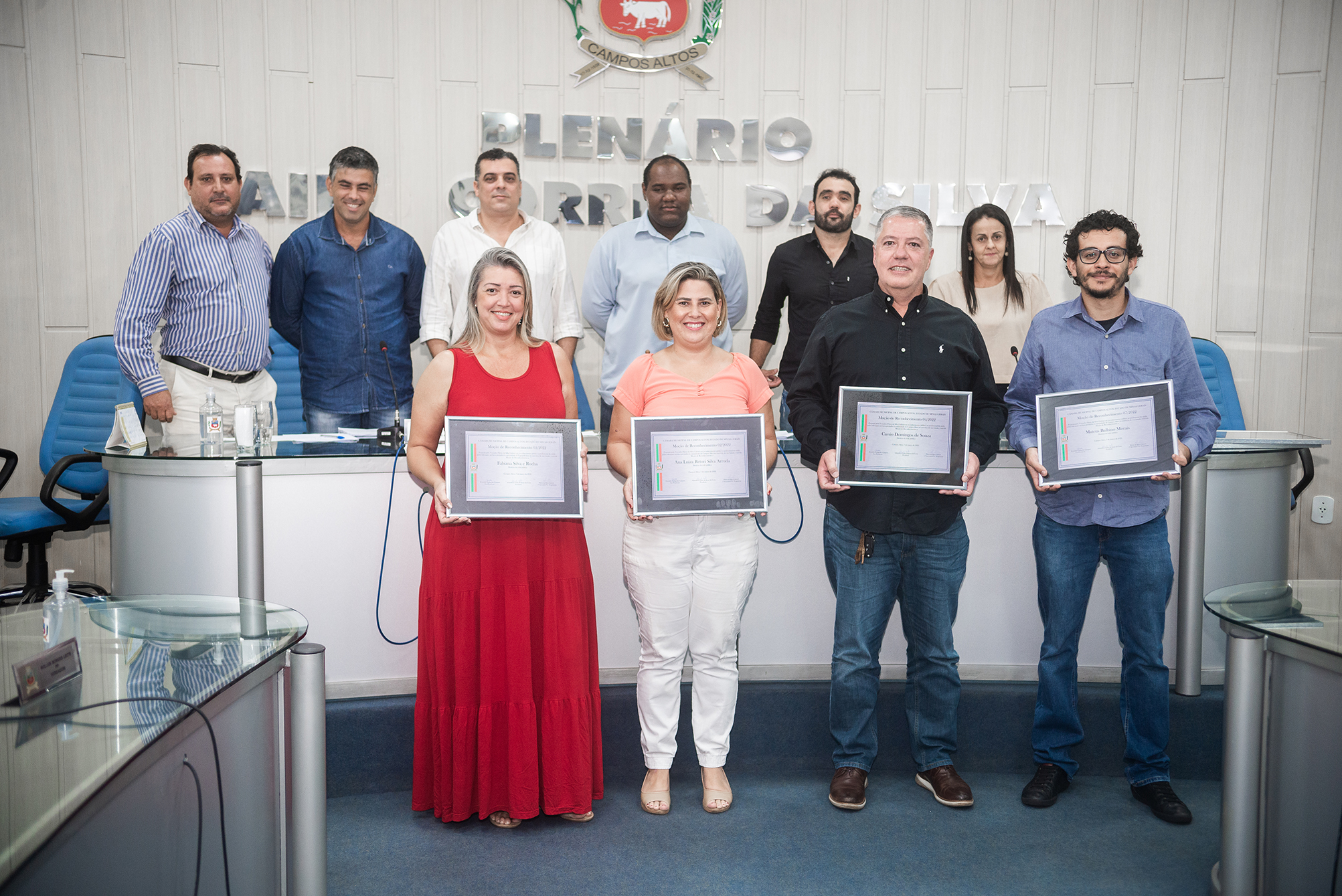 Câmara entrega homenagem a Dentistas do município 