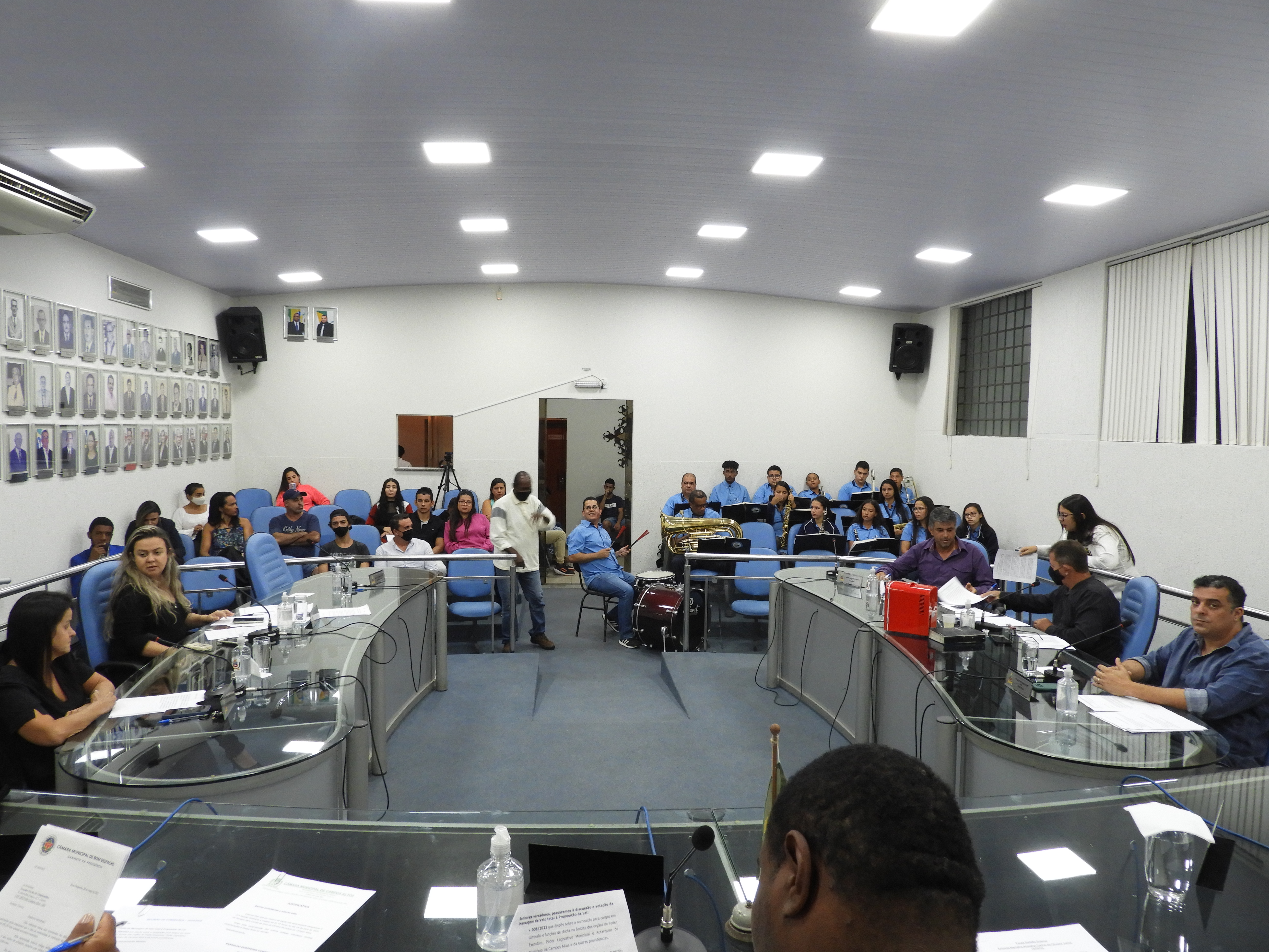 Câmara Municipal celebra Dia de Tiradentes com a presença da Banda Lira Santo Antônio