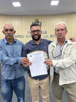 Câmara Municipal reconhece associação dos carreiros e candeeiros-ACACAMP de Campos Altos como utilidade pública.