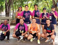 Vereador Defensor do Esporte acompanha Atletas em maratona 