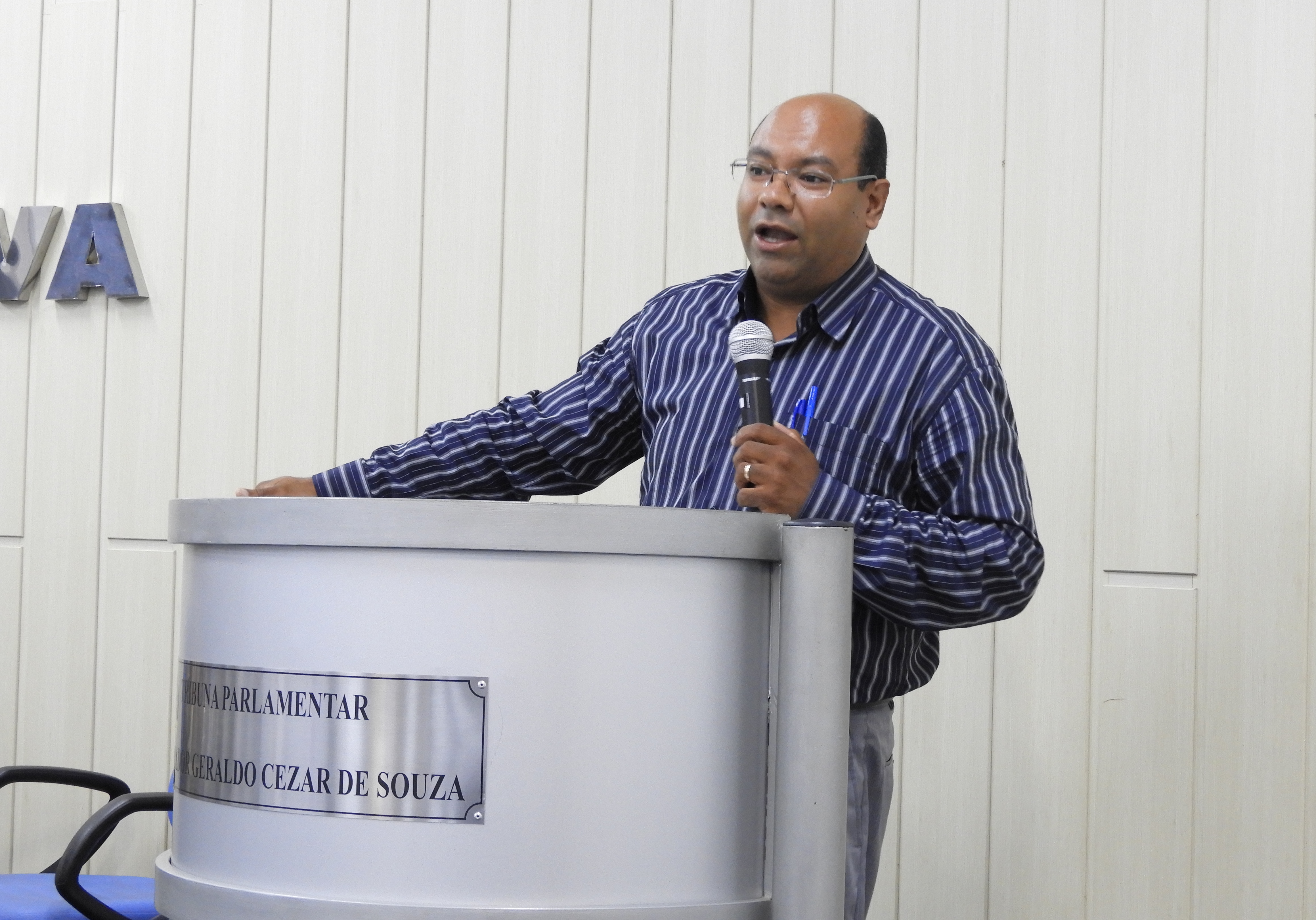 Vereador usa a tribuna parlamentar para interceder pela Santa Casa de Misericórdia do município