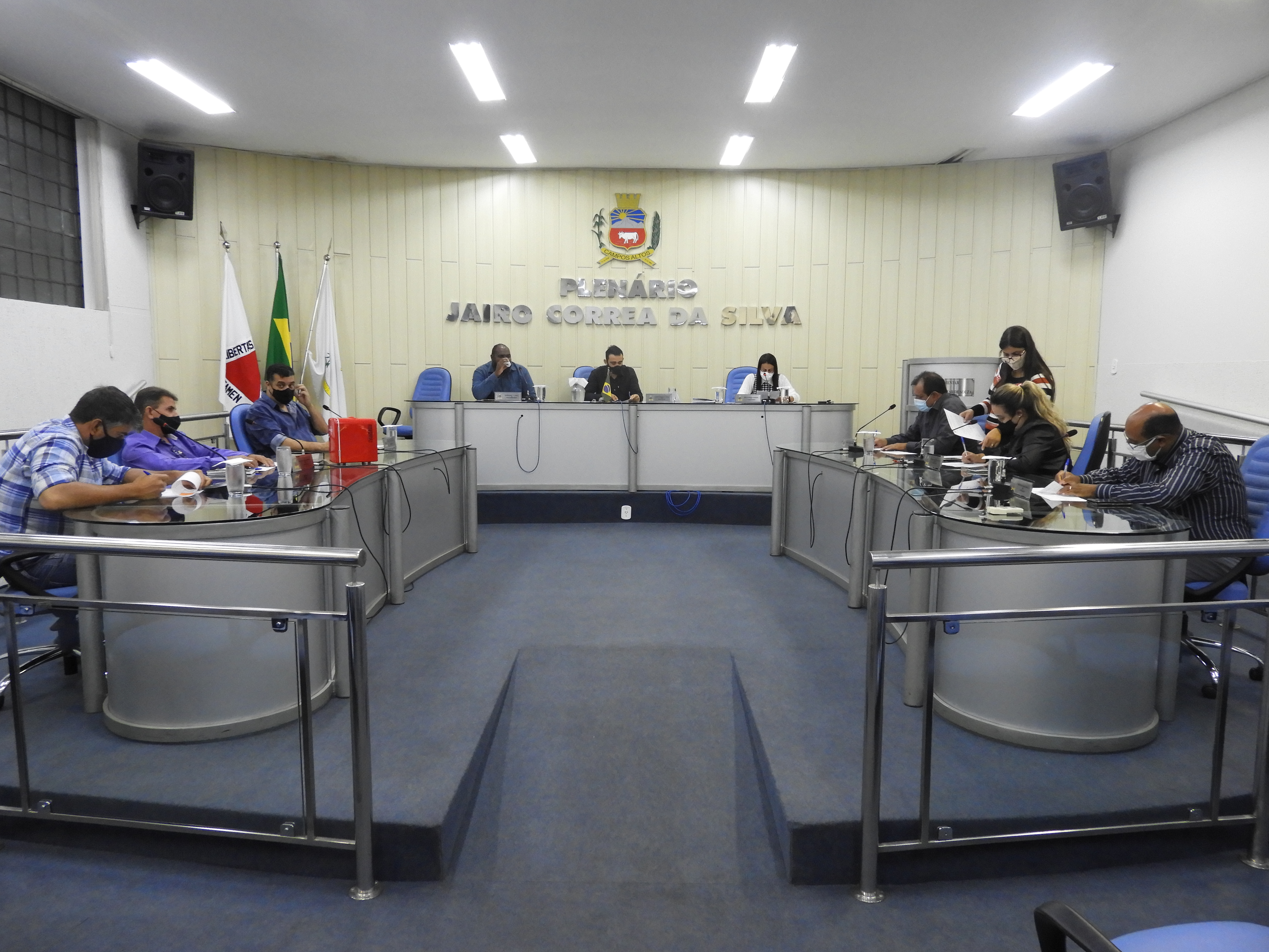 Vereadores indicam homenagens a importantes personalidades do município